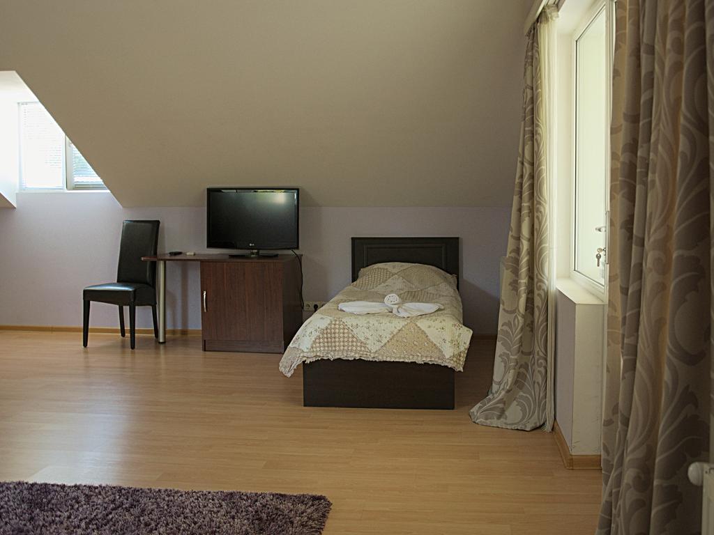 Hotel Tbilisi Garden Room photo