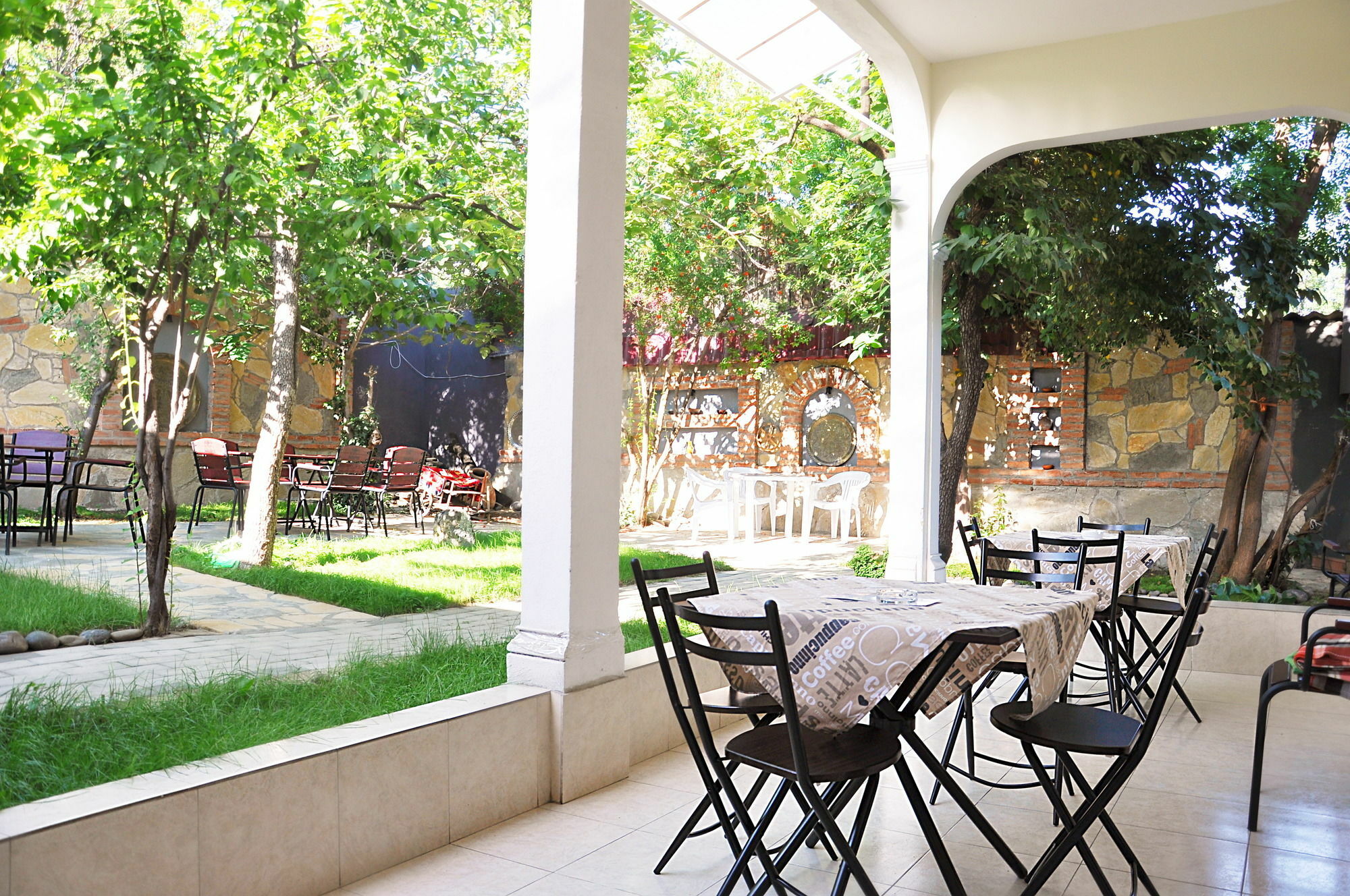 Hotel Tbilisi Garden Exterior photo